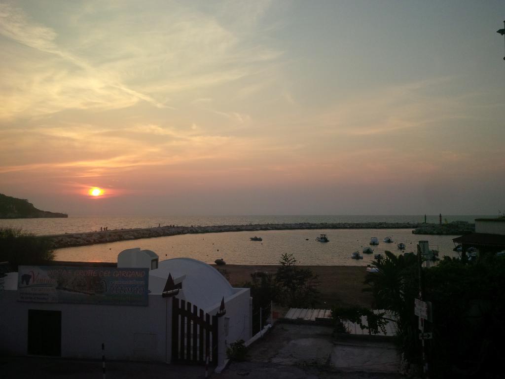 Blu Marine Casa A 10Mt Dalla Spiaggia เปสคีชี ภายนอก รูปภาพ