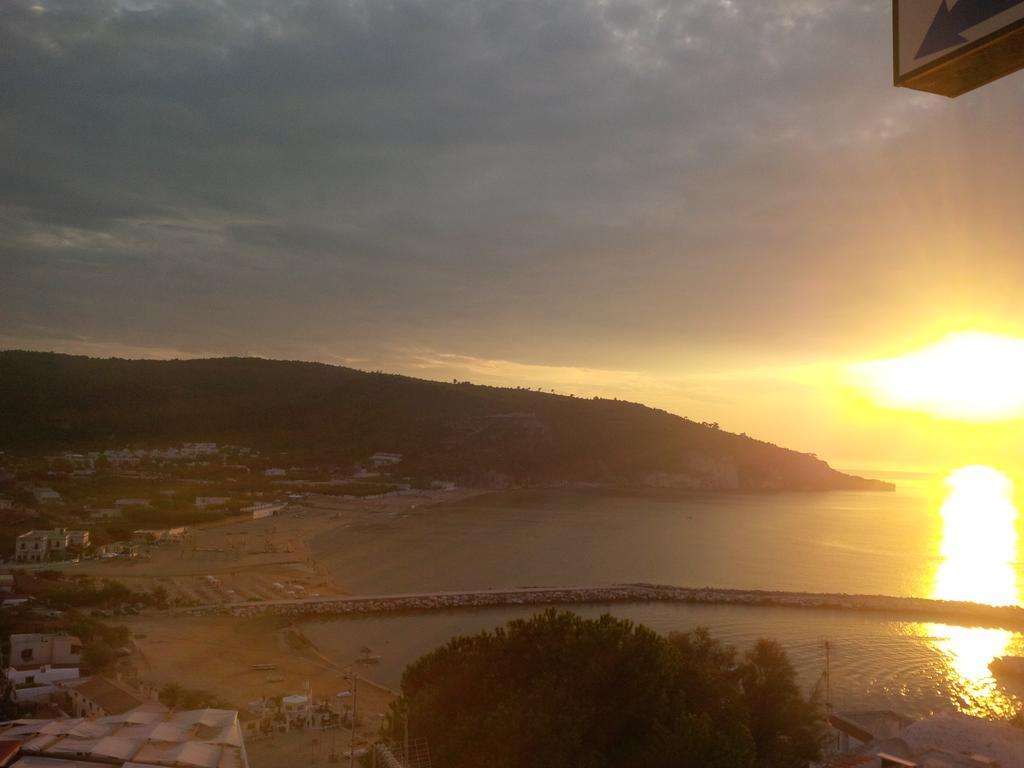 Blu Marine Casa A 10Mt Dalla Spiaggia เปสคีชี ภายนอก รูปภาพ