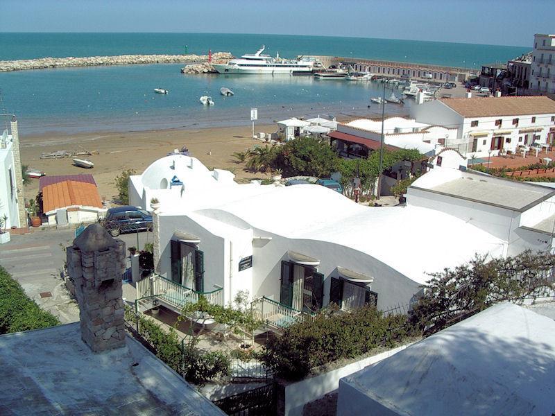Blu Marine Casa A 10Mt Dalla Spiaggia เปสคีชี ภายนอก รูปภาพ
